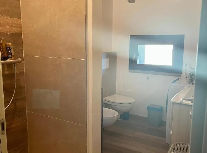 Antico Borgo Le Roste