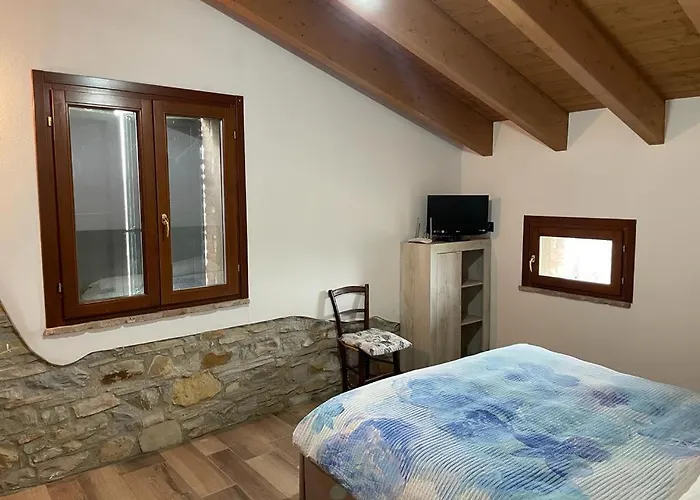 Apartamento Antico Borgo Le Roste *