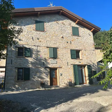 Antico Borgo Le Roste アパート Sassomorello
