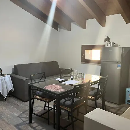 Antico Borgo Le Roste Sassomorello