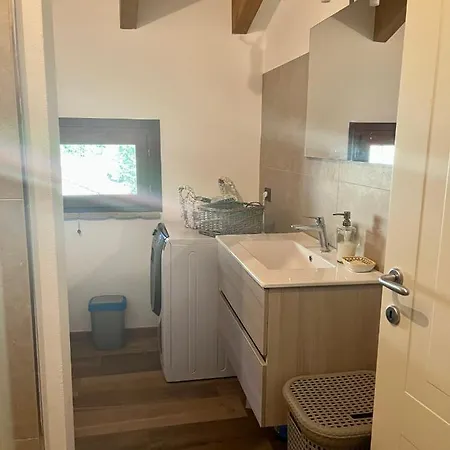 Antico Borgo Le Roste Appartement Sassomorello