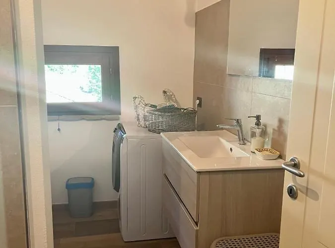Antico Borgo Le Roste Apartman Sassomorello
